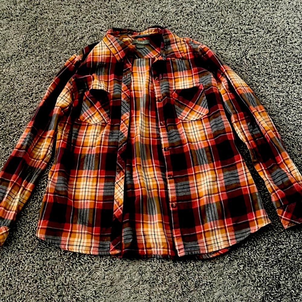 Peach multicolored flannel size medium